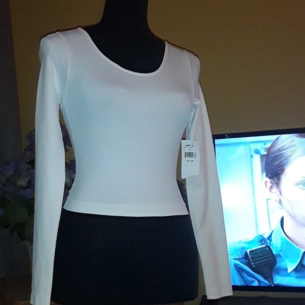 SUGAR LIPS MIDRIFF TIGHT CROP TOP